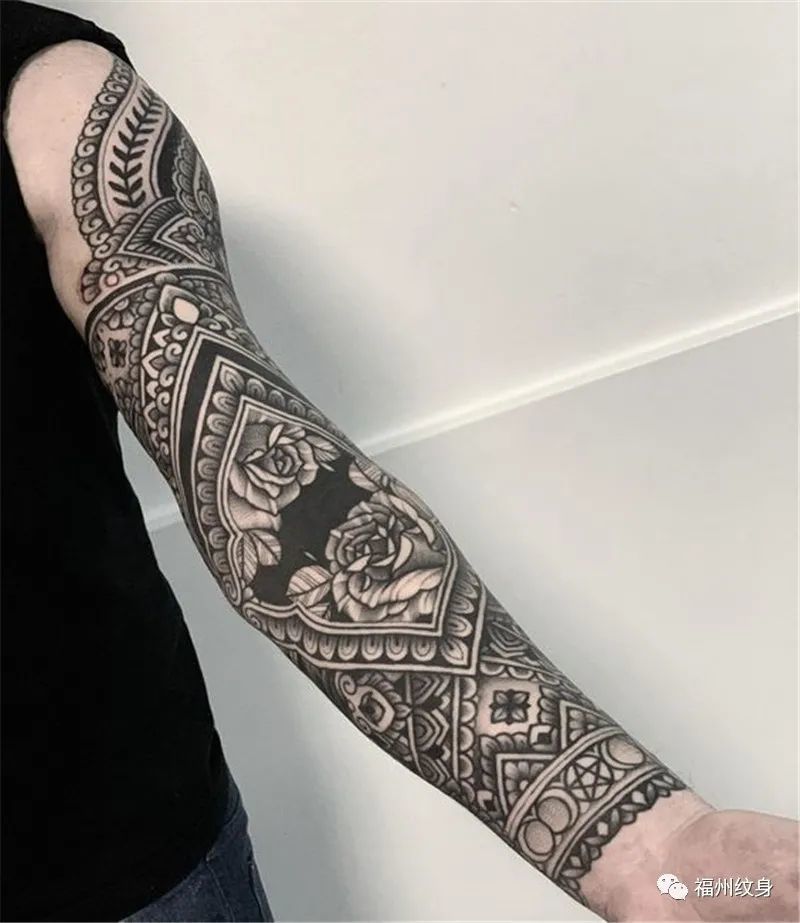 玛雅图腾风格花臂纹身图案