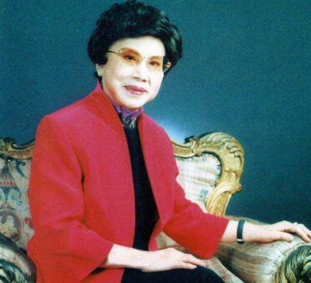 徐玉兰:扮演经典贾宝玉,苦恋12年丈夫却早逝,踽踽独行笑对人生