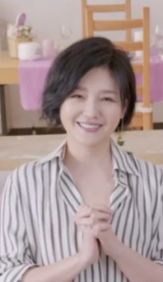 大s|大S近况令人担忧，小S曝她为子女丧失自我，全家人上门劝她复工