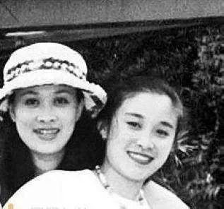 蔡国庆|蔡国庆：整个王府井，谁能艳得过我？