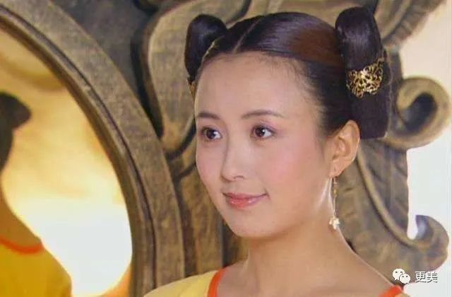 小凌霄|初代蛇蝎美人狠过杨幂，美过热巴，童年阴影又回来了…