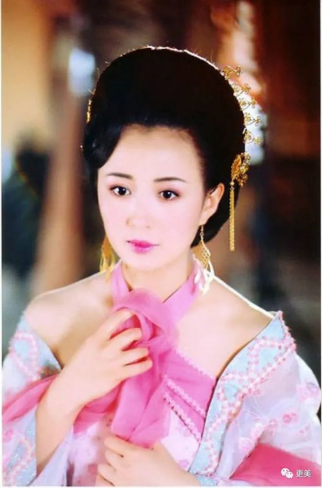 小凌霄|初代蛇蝎美人狠过杨幂，美过热巴，童年阴影又回来了…