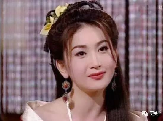 小凌霄|初代蛇蝎美人狠过杨幂，美过热巴，童年阴影又回来了…