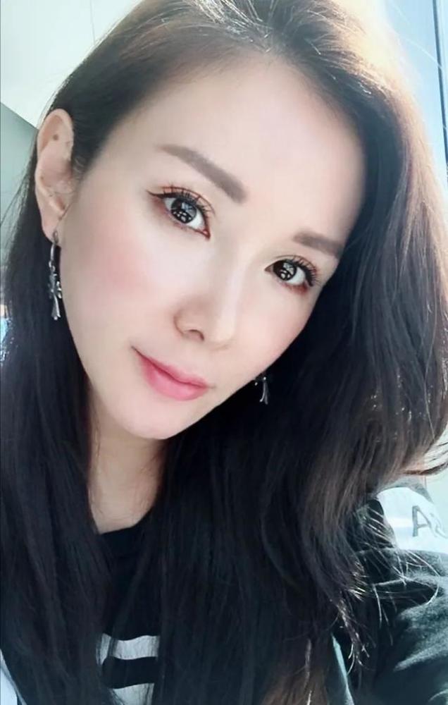 助女婿于冬成博纳总裁女儿却被扫地出门臧黎璐父亲后悔吗