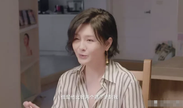 小s|小S回应姐夫“说错话”：自己承担后果，心疼姐姐为家庭失去自我