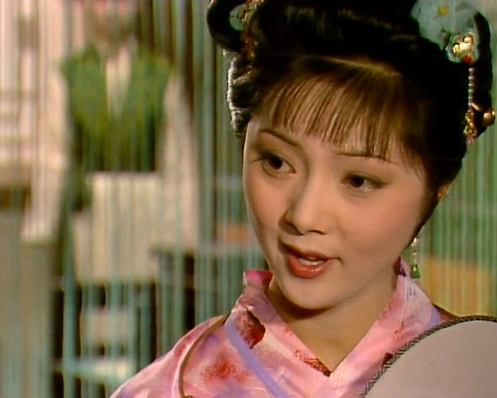 林黛玉|薛宝钗有了冷香丸，薛蟠为何还为她配暖香，林黛玉一句话里有答案