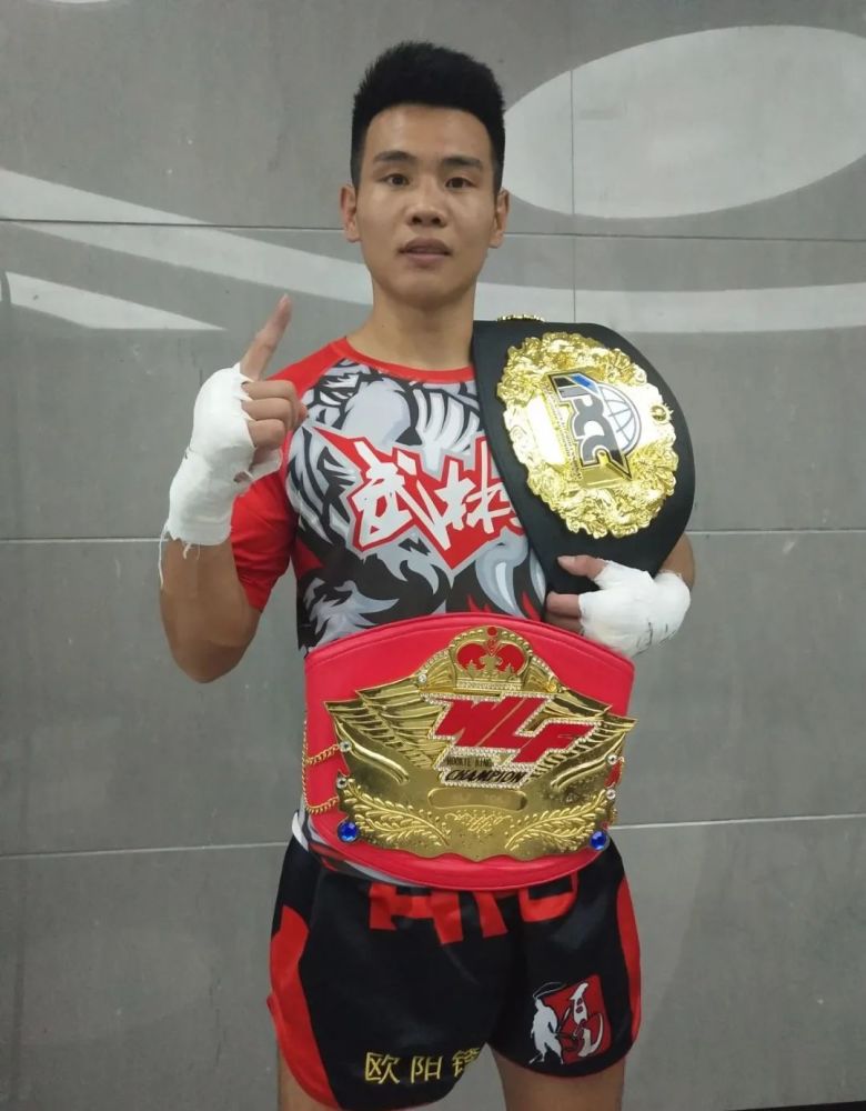 此战遭遇焦富开,不知能否再创佳绩.武林风75kg超级新人王总冠军李辉