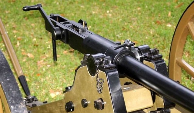 160年前的威廉姆斯速射炮每分钟20发的射速让步兵逃无可逃