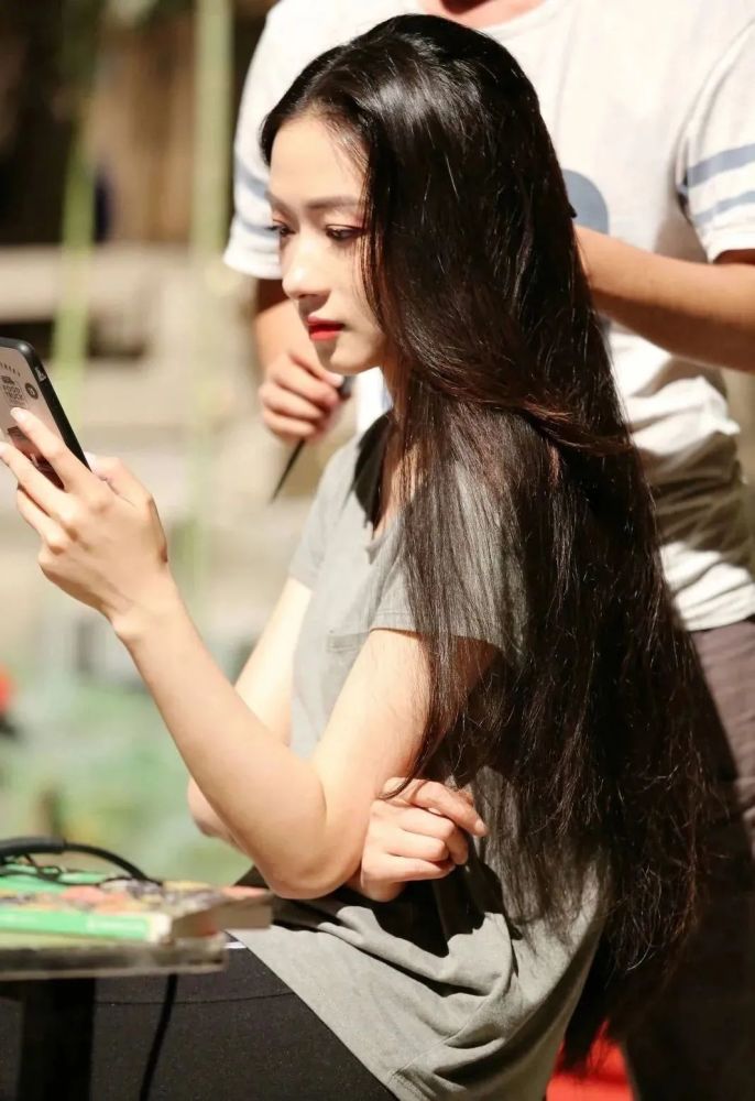 乘风破浪的姐姐|成个团被骂成这样，早知道就不“保送”了