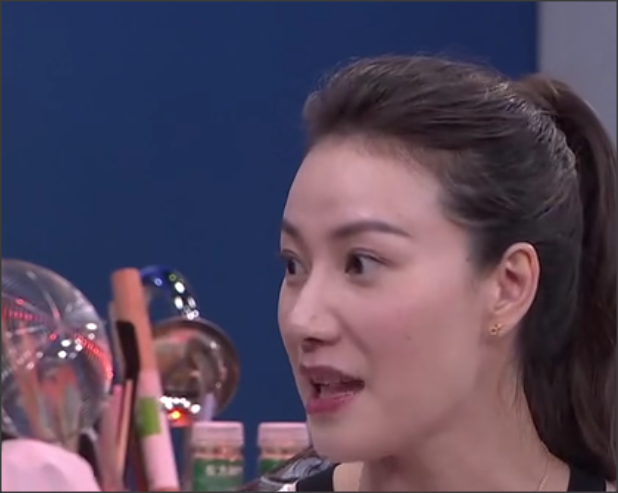 谢杏芳|林丹携儿子为太太谢杏芳庆生，惊喜礼物曝光，夫妻恩爱甜蜜合影