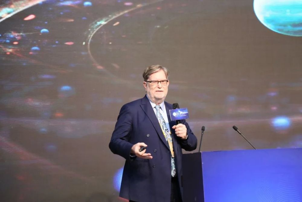 黑洞|诺奖宇宙学家谈黑洞最新发现：不明觉厉，未来五到十年都会是热门研究领域！