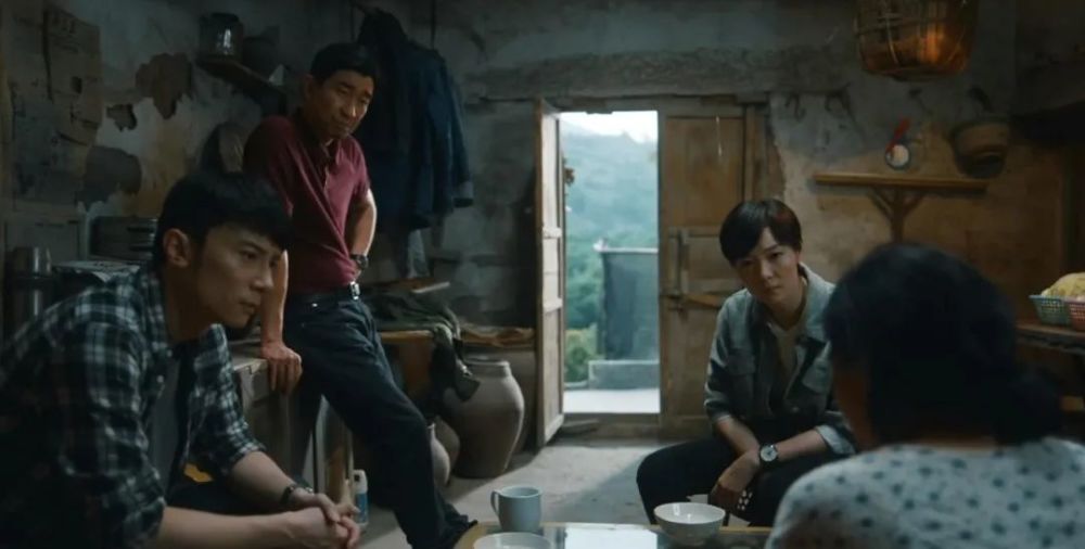 在劫难逃|《在劫难逃》埋了这么多悬念，只剩4集真讲得完吗？