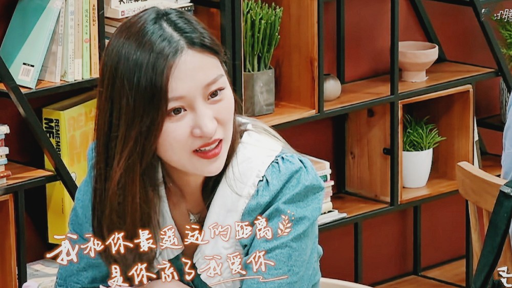 而一转眼时间,她又忘记了这位孙女薛紫娇,可怜的孩子