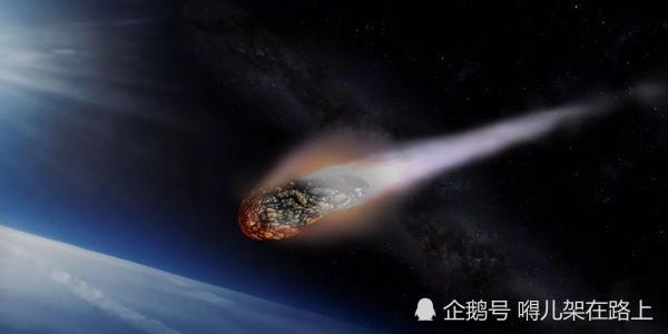 陨石|陨石撞向地球，突然被击碎，是谁在默默地保护地球