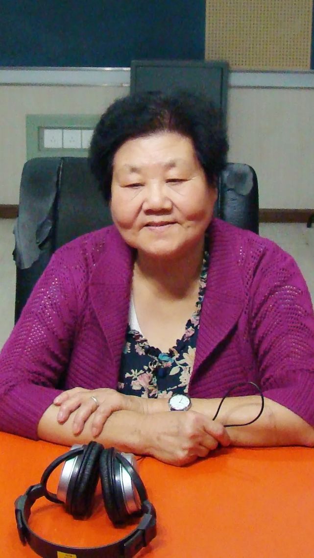 《双镯记》《斩秦英》《劈山救母》《江姐》