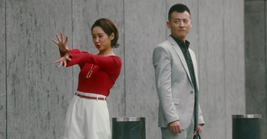 任染|她被疑潜规则上位受尽屈辱？等待六年终被男友求婚，却遭网友反对