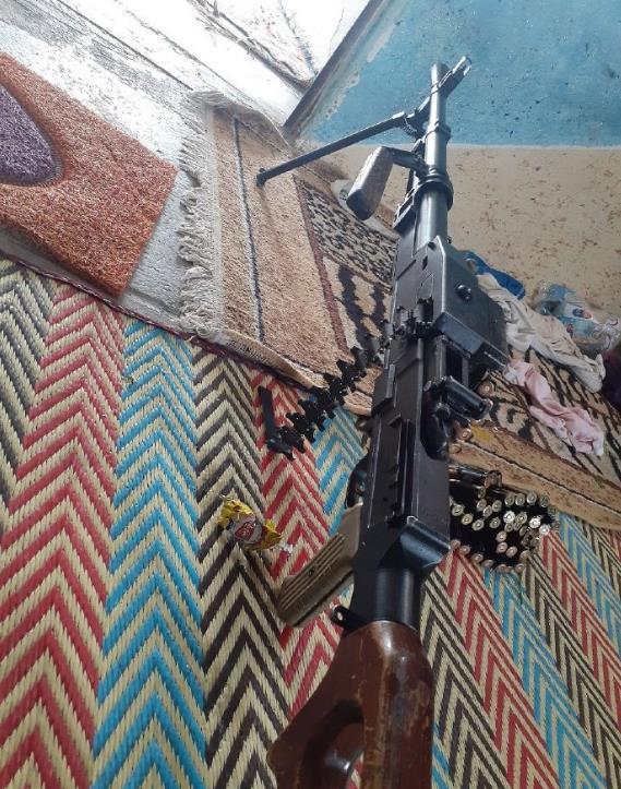 伊拉克人改造的67式机枪,换上pkm的枪托,还能再用四十年