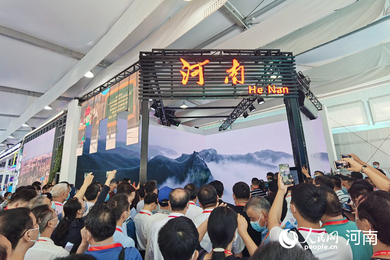 服务贸易|“网连中国”服贸会上，各省份展区“地域文化范儿”十足