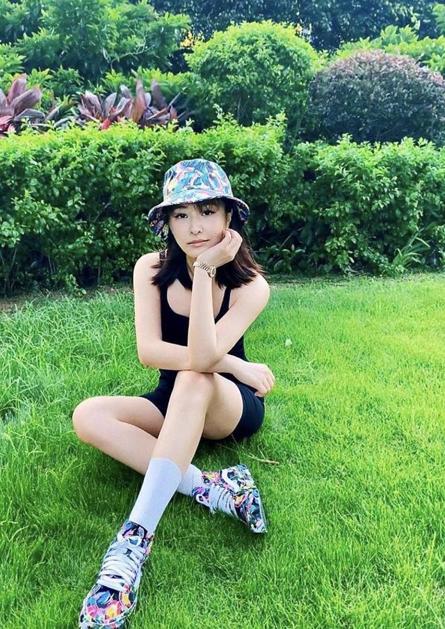 陈滢拍足24小时广告新剧备受期待网友什么时候做少奶奶