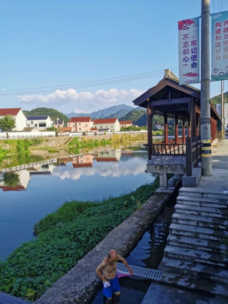 距离宁波1.5h车程,有传说中的"鲤鱼坝"