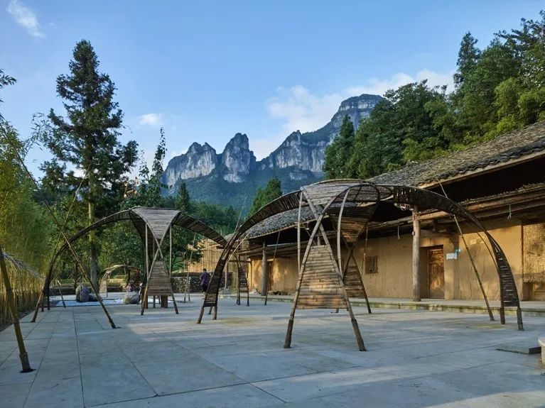 大地艺术|隐藏在大山深处的艺术