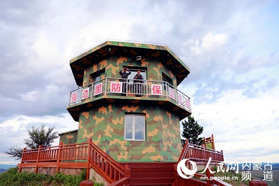 三角山边防连为祖国站好岗放好哨守好边