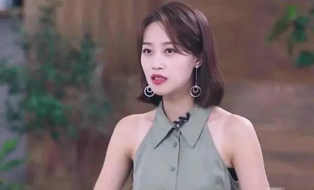 蓝盈莹|晋升“冯女郎”！蓝盈莹为什么一定要赢？看看她爸妈就知道了