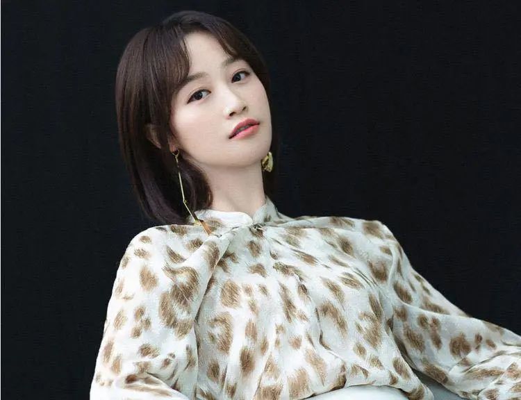 蓝盈莹|晋升“冯女郎”！蓝盈莹为什么一定要赢？看看她爸妈就知道了