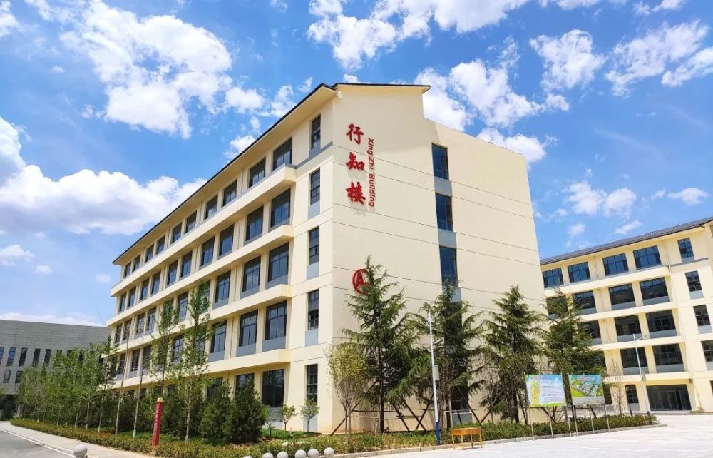 盘点最美校园,把你的母校送上"c"位!