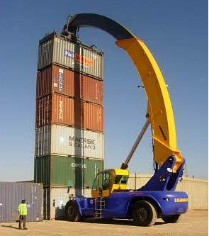 机甲部落:吊车届的刀锋战士,利勃海尔lrs645正面吊!