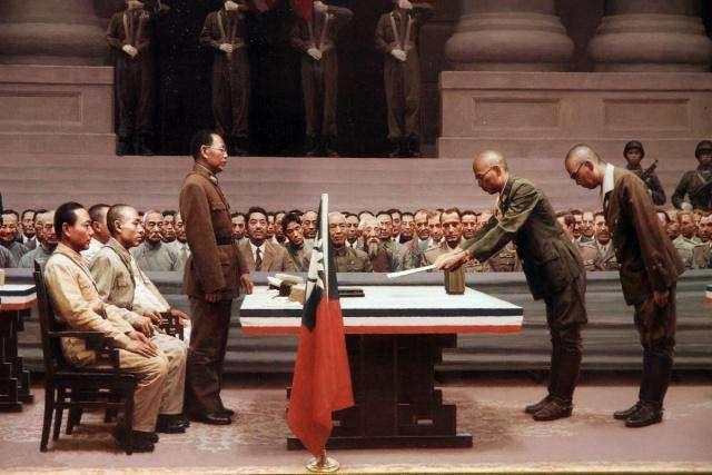 他和反战联盟的其它日本成员通过喊话,信件,慰问袋,电话等方法向日军