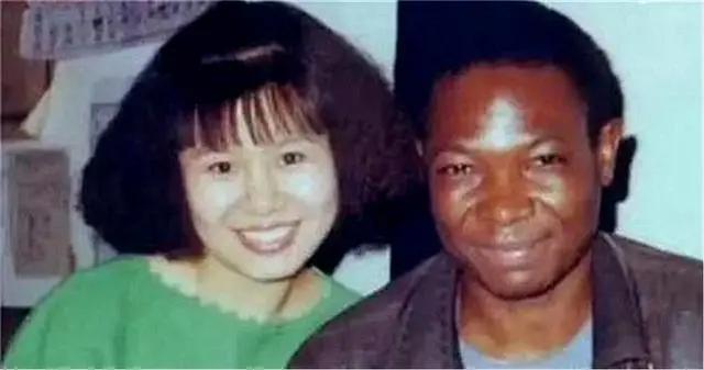 清华大学|清华才女坚决嫁给非洲穷小子，为他生娃，24年后变成这样