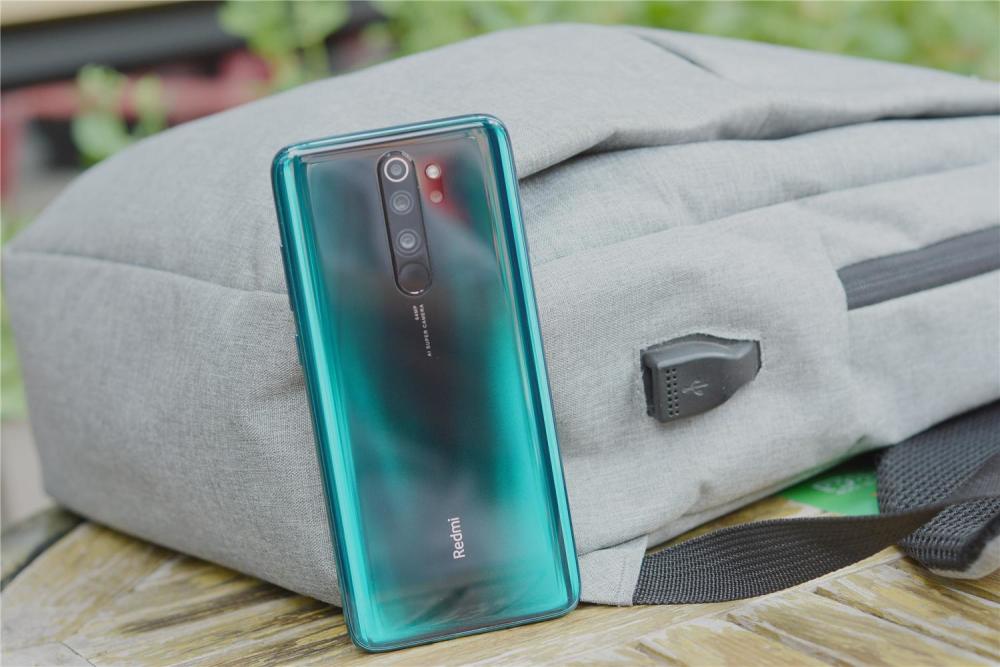 一代神机要退出舞台了,128gb 6400万四摄 大电池 降至1299