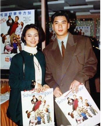 蔡卓妍|阿Sa否认与百亿男友情变，英皇的女艺人们为何个个情路坎坷？