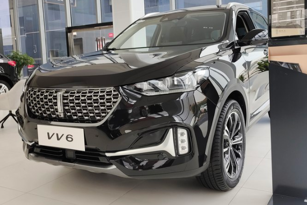 到店实拍2021款wey vv6,14.8万获好评,227马力配双边四出排气