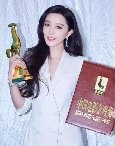 刘诗诗|屠天涯，炸贴吧，热搜全让路，也就85花互撕能做到了