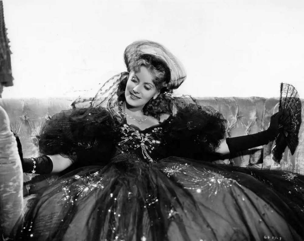 茶花女人生在世少交一些普律当丝似的朋友