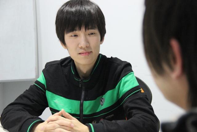 魔兽争霸infi欧服登顶happy第4胜率相差有点大