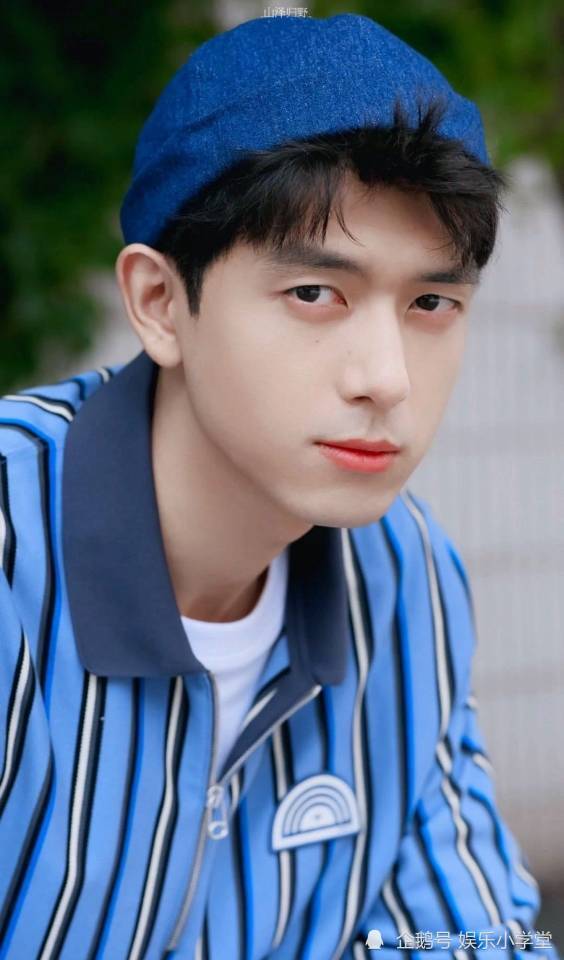 周冬雨|网传剧版《宠爱》男女主已定李现周冬雨出演，这个阵容你期待吗？