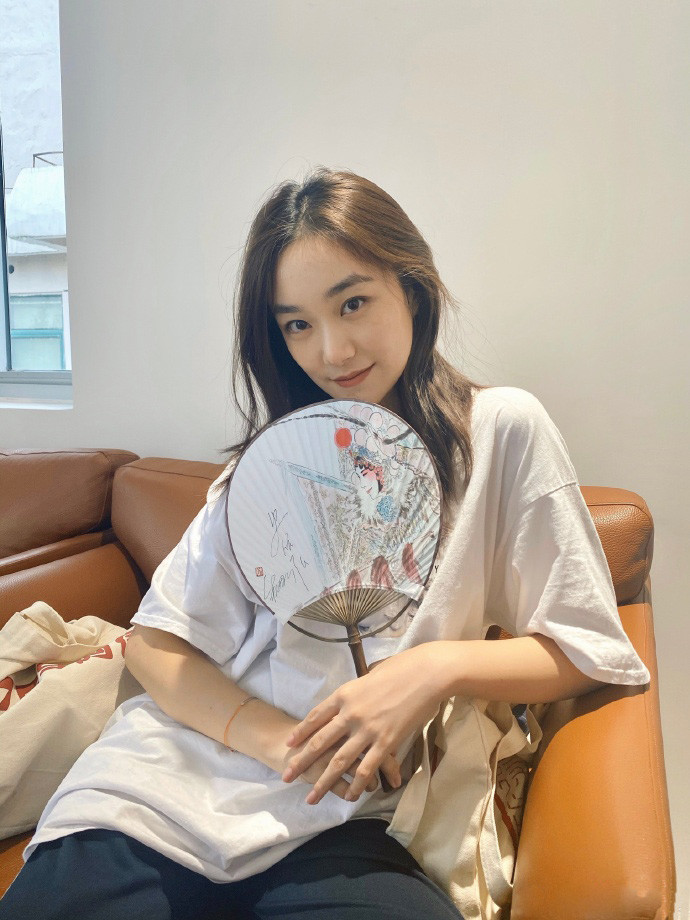 晒近照|孙俪妹妹进入北电后晒近照秒变女神，上大学后颜值和气质更出众