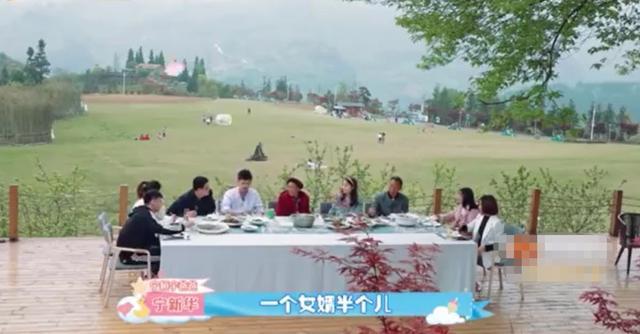 周安琴|知名歌手妻子自曝凄惨身世，从小被遗弃，和无血缘的奶奶相依为命