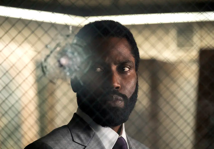 克里斯托弗·诺兰|电影《信条》五个影射，英超切尔西老板在列，九个国家躺枪