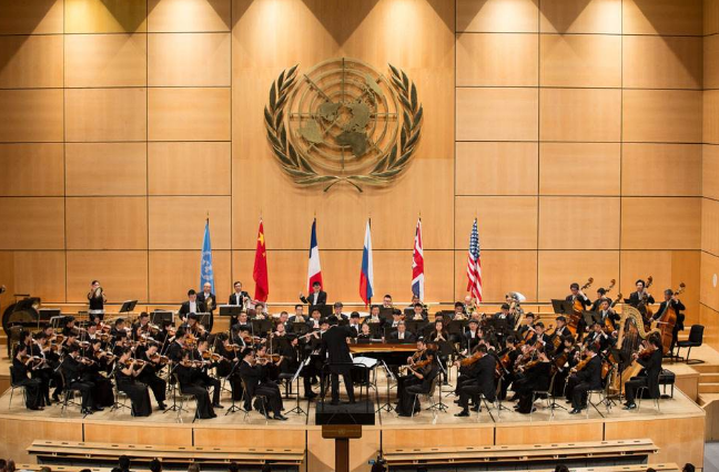 克里斯托弗·诺兰|电影《信条》五个影射，英超切尔西老板在列，九个国家躺枪