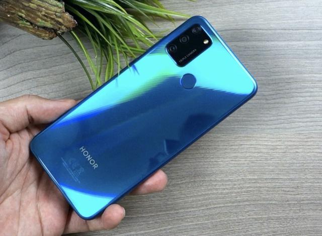 百元神机荣耀畅玩9a评测最便宜的华为手机性能却不输当下