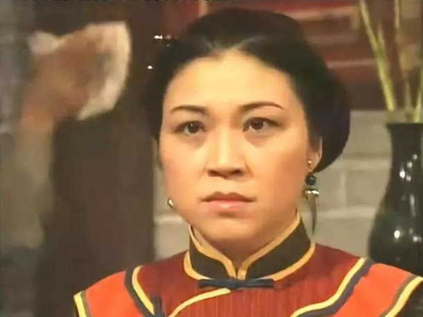 tvb绿叶|TVB绿叶“韦春花”罕有剖白！年轻时爱夜蒲，丧夫后培育四个儿女