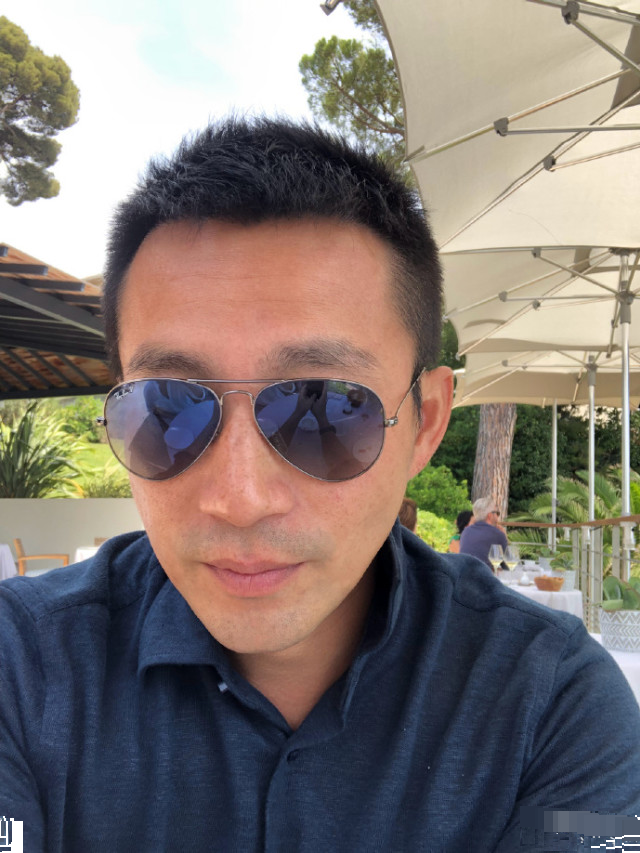 汪小菲|汪小菲整夜不睡思家，出差2个月心悸流汗瘦了十斤，从未离家5天