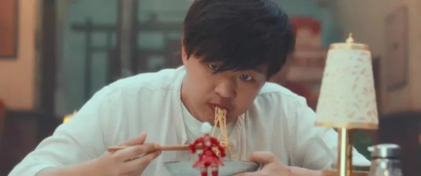 我的女友是机器人|《我的女友是机器人》远超预期！观众好评如潮，有人看完悄悄抹泪