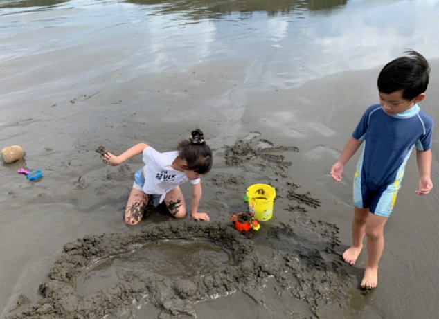 汪小菲|思家焦虑症？汪小菲自曝离家两月瘦5公斤，想女儿想到心悸冒汗