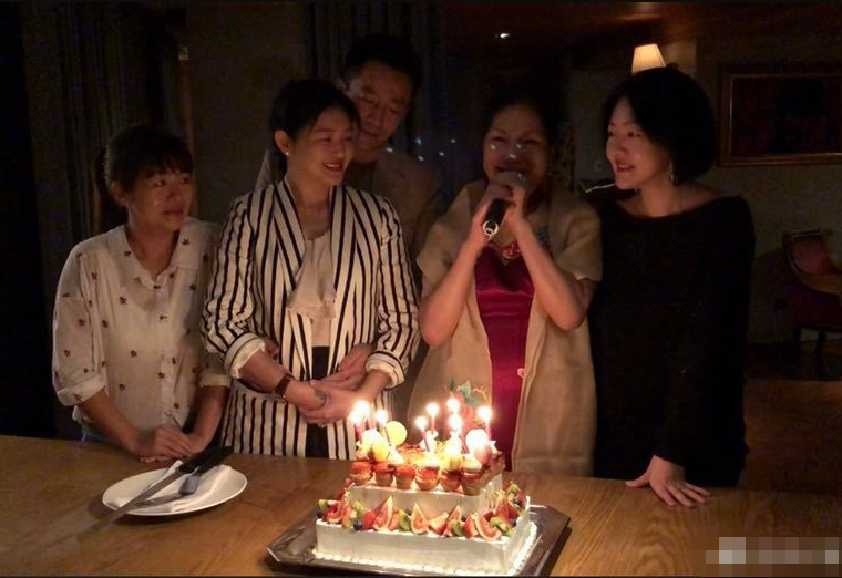 汪小菲|思家焦虑症？汪小菲自曝离家两月瘦5公斤，想女儿想到心悸冒汗