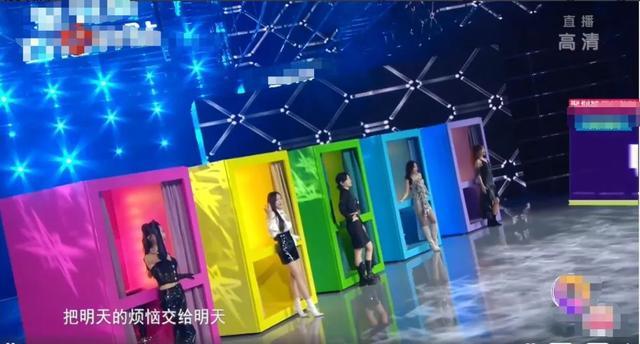 无价之姐|姐姐团再跳《无价之姐》，孟佳王霏霏姐妹合体，白冰金莎气场大开